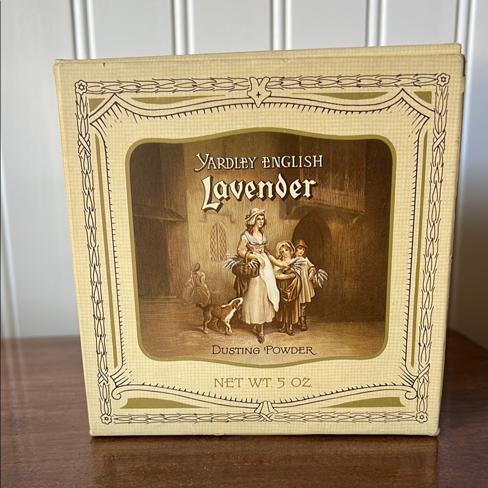 Vintage Yardley English Lavender Dusting Powder